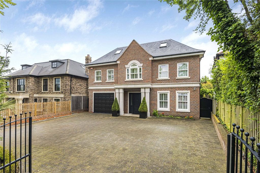 Property photo 1 of 57 Picture No. 67