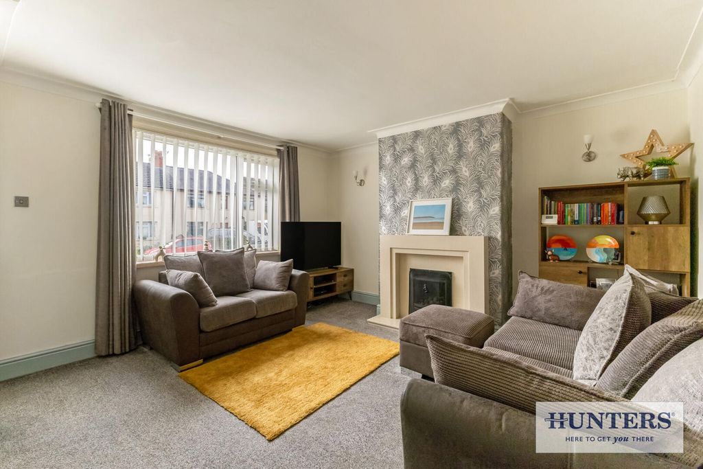 Property photo 2 of 13 Living Room