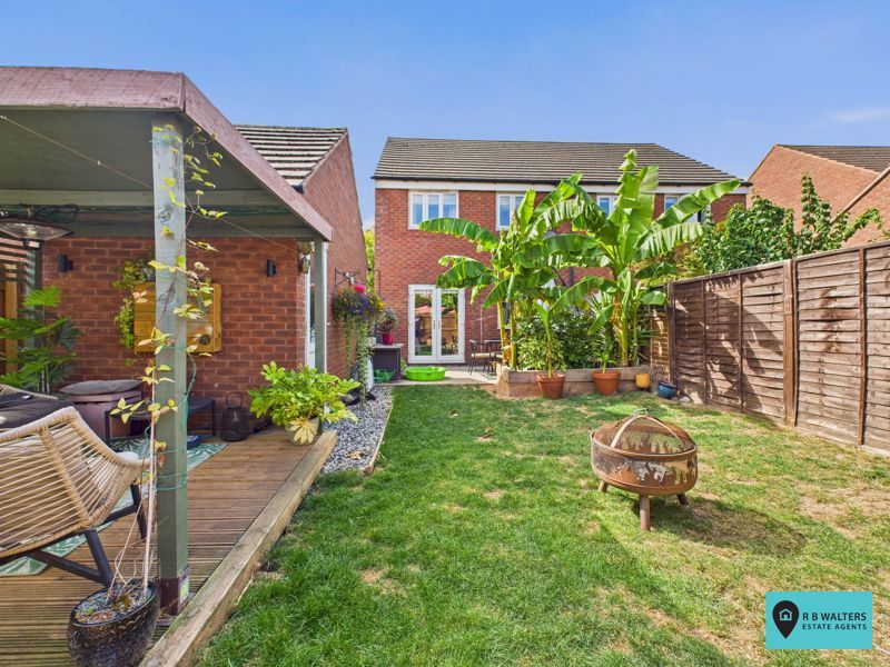 Property photo 3 of 15 Garden