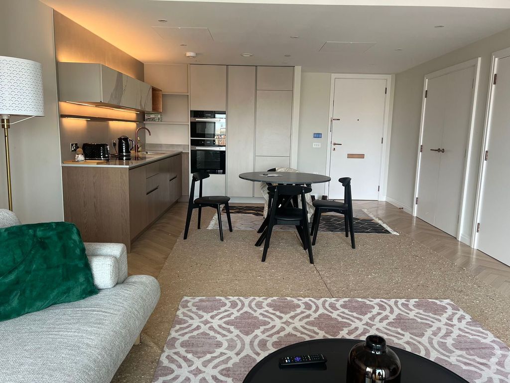 Property photo 1 of 28