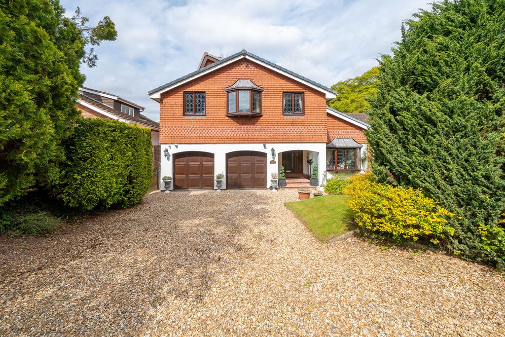 Property photo 2 of 45
