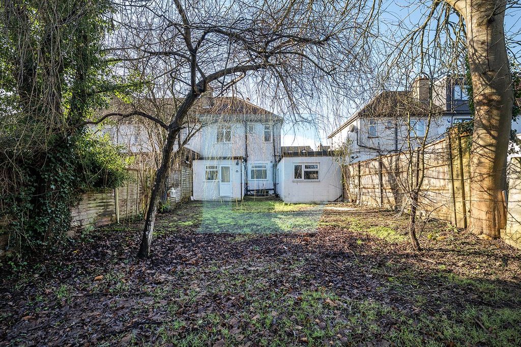 Property photo 3 of 17 Picture No. 18