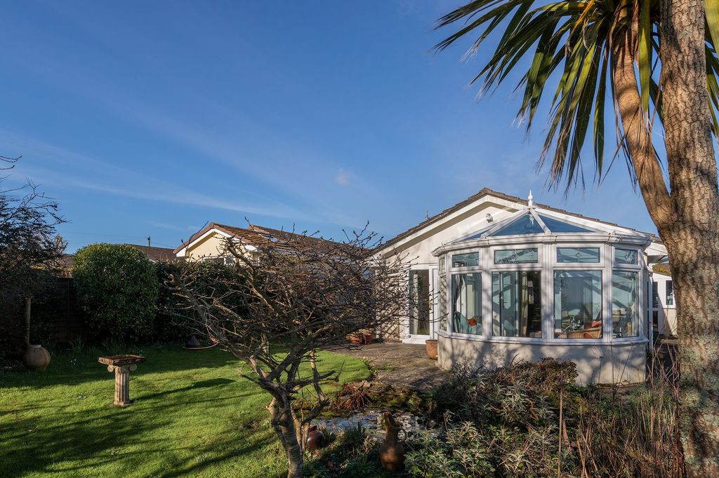 Property photo 2 of 13 Rear Garden And Conservatory, 3 Start Bay Park, Strete