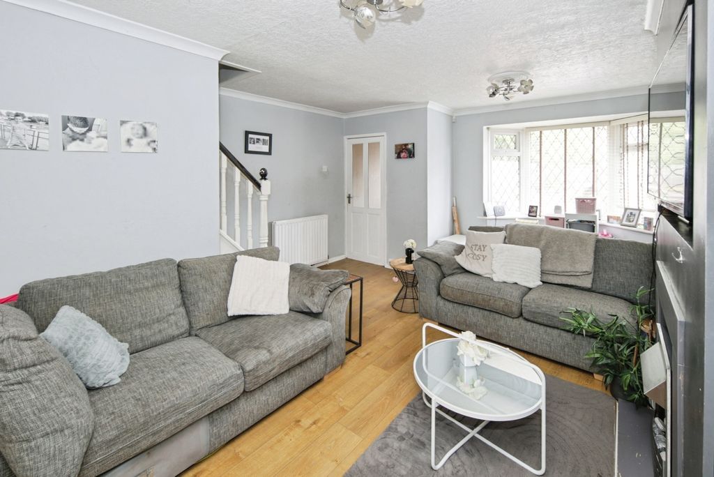 Property photo 2 of 19 Pbox-Img.Jpg