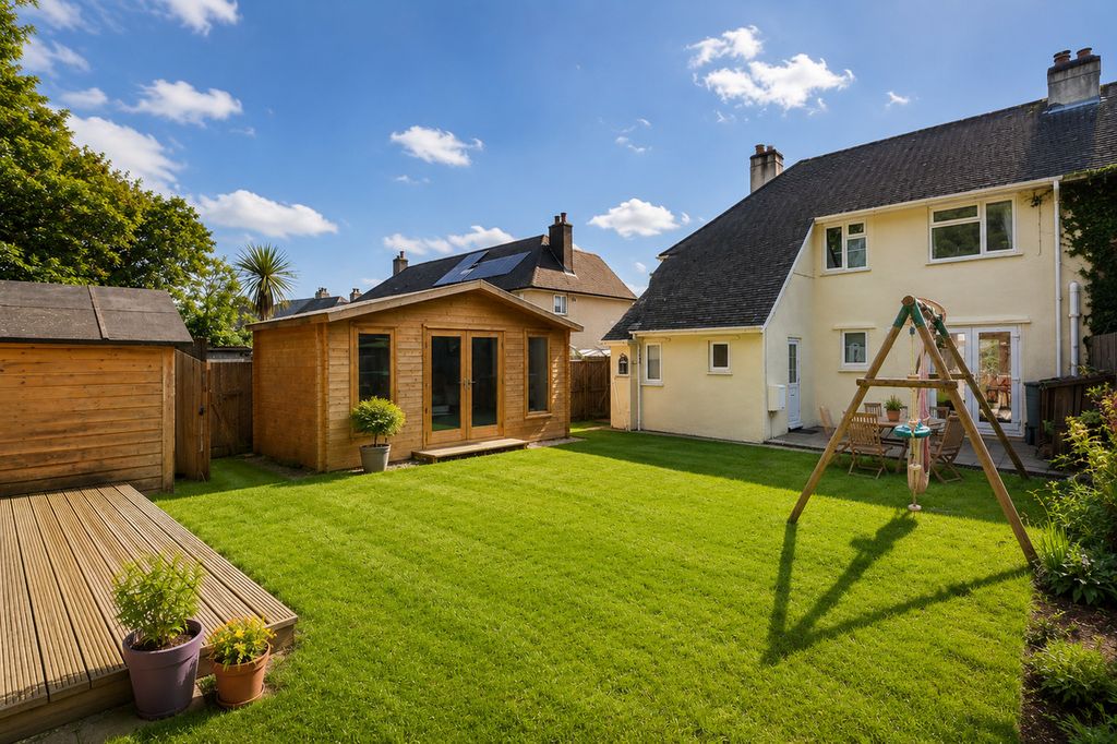 Property photo 2 of 15