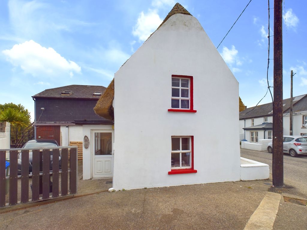 Property photo 3 of 23