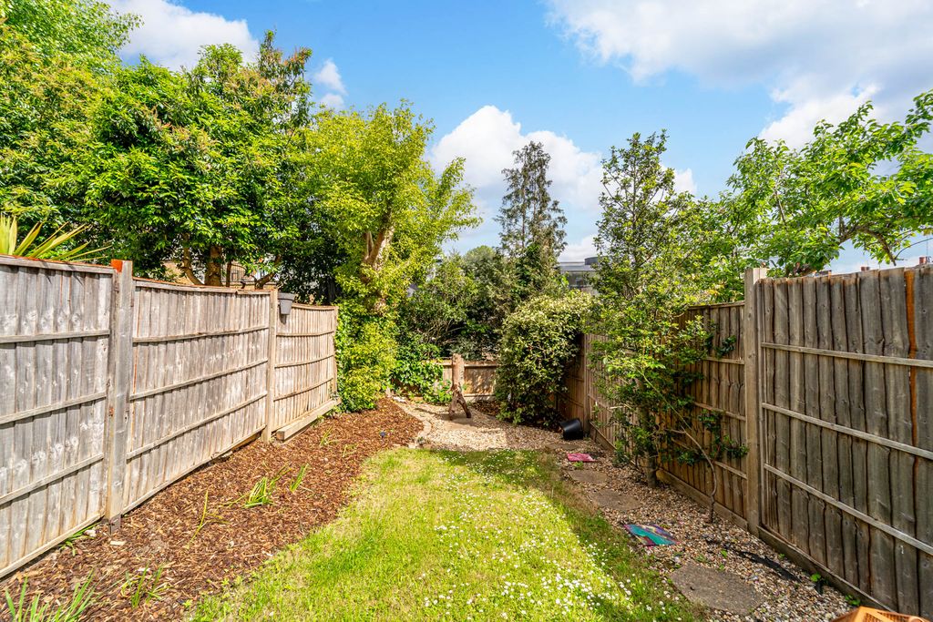 Property photo 3 of 12 Ndb06476-Edit