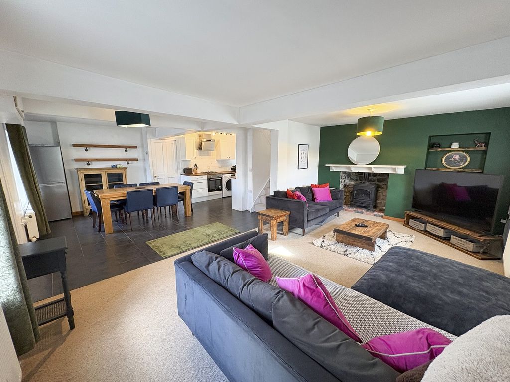 Property photo 2 of 15 Not Specified
