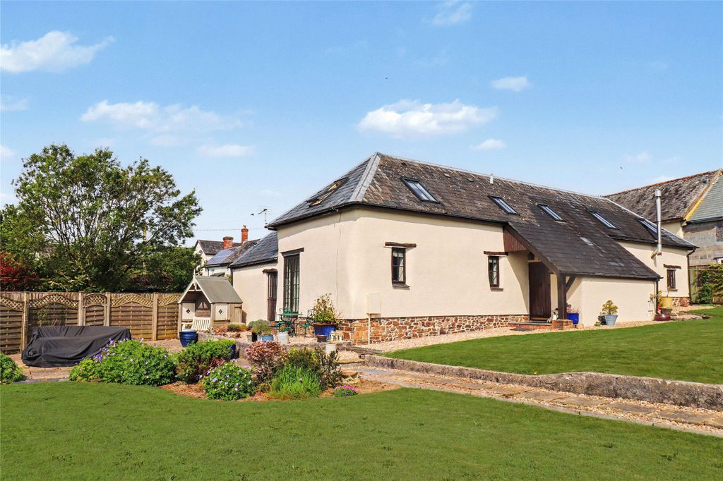 Property photo 1 of 28 Picture No. 89