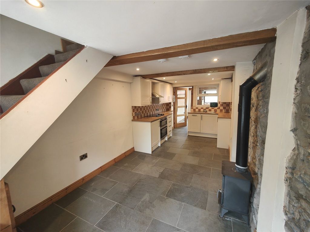 Property photo 2 of 9 Picture No. 03