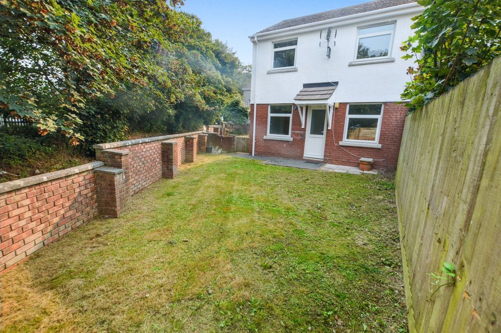 Property photo 1 of 12 Picture No. 04