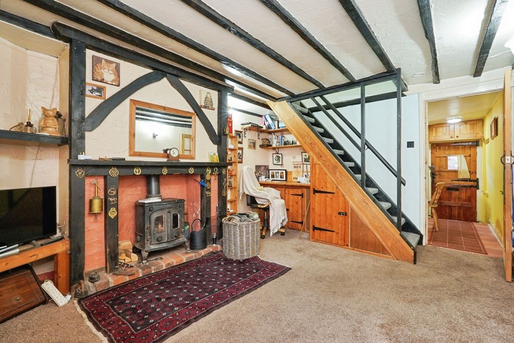 Property photo 2 of 21 Pbox-Img.Jpg