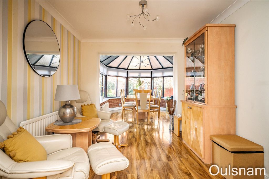 Property photo 3 of 26 Picture No. 29