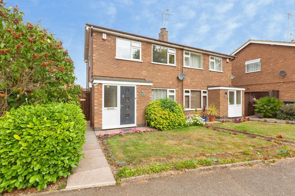 Property photo 1 of 18
