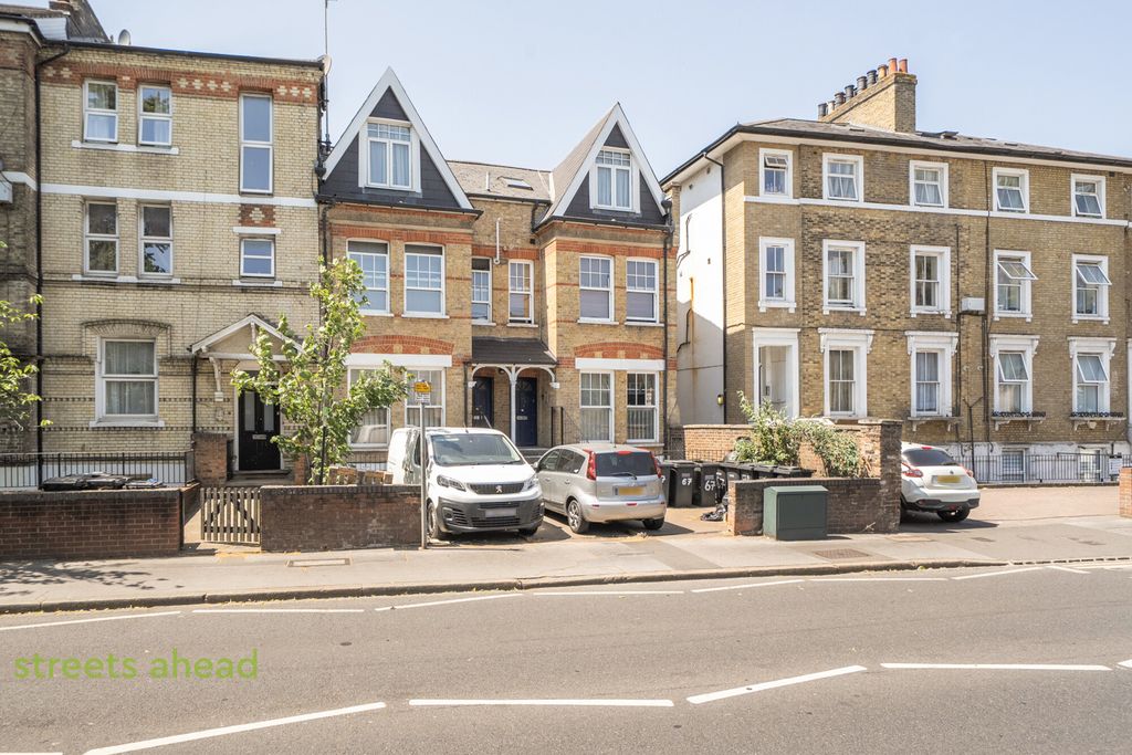 Property photo 1 of 13 76Aa8d48-d733-446...