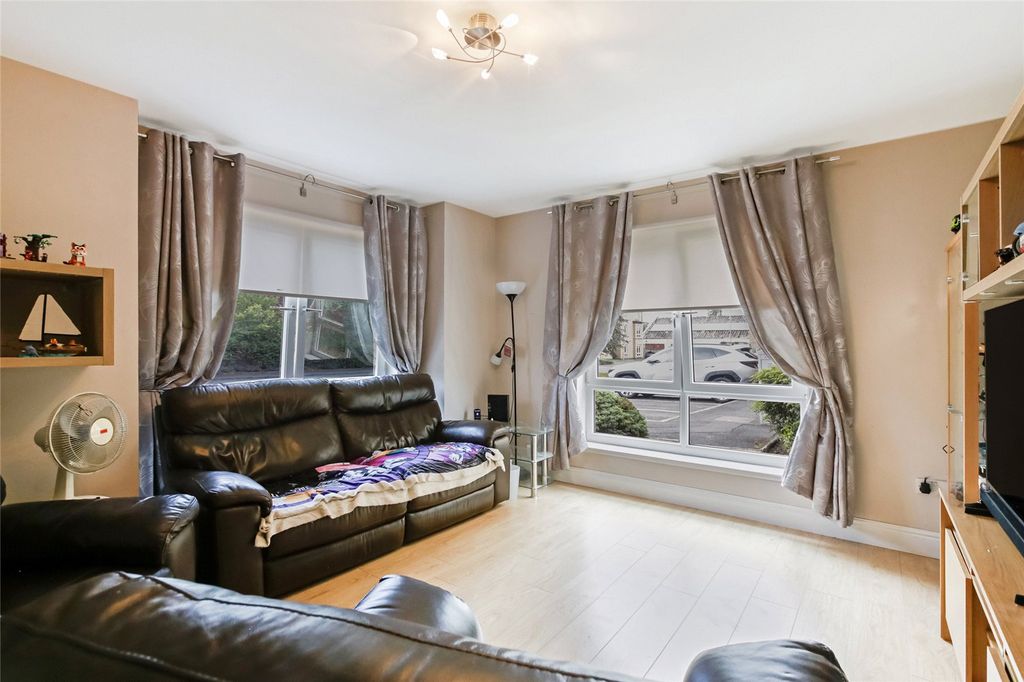 Property photo 2 of 18 Picture No. 02
