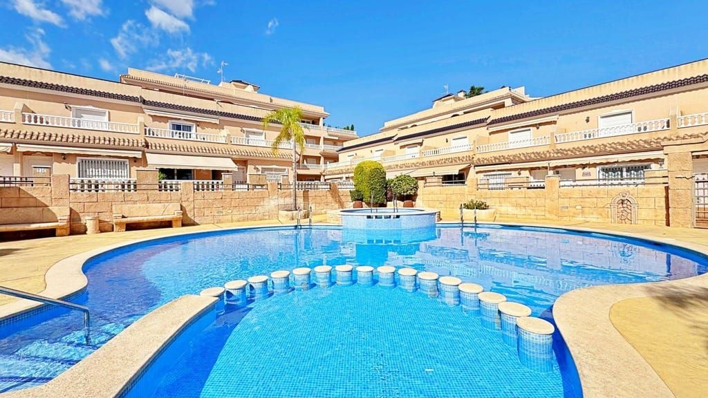 Property photo 2 of 25 Villamartin Apartment Esvila393 2