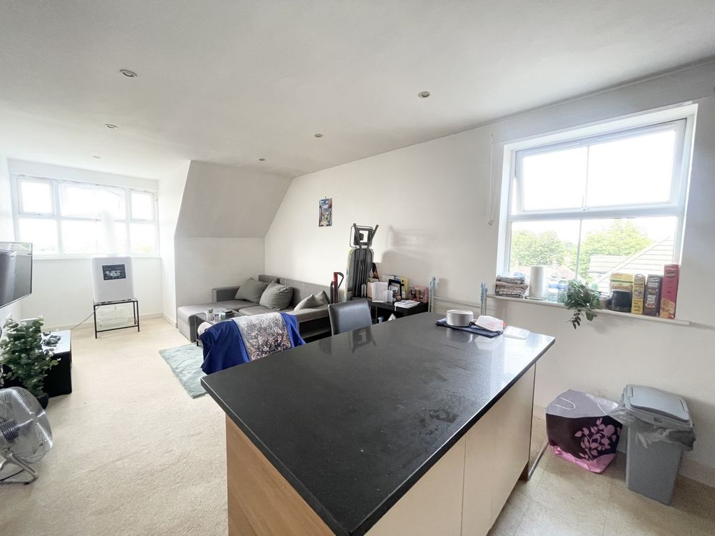 Property photo 2 of 13 Photo 9