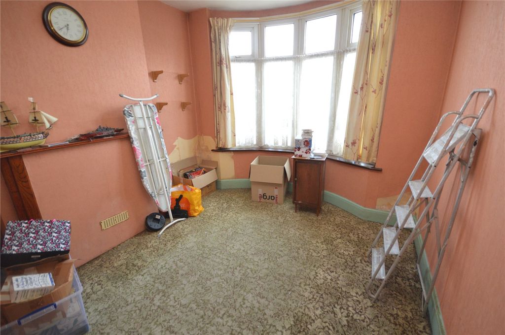 Property photo 2 of 10 Picture No. 03