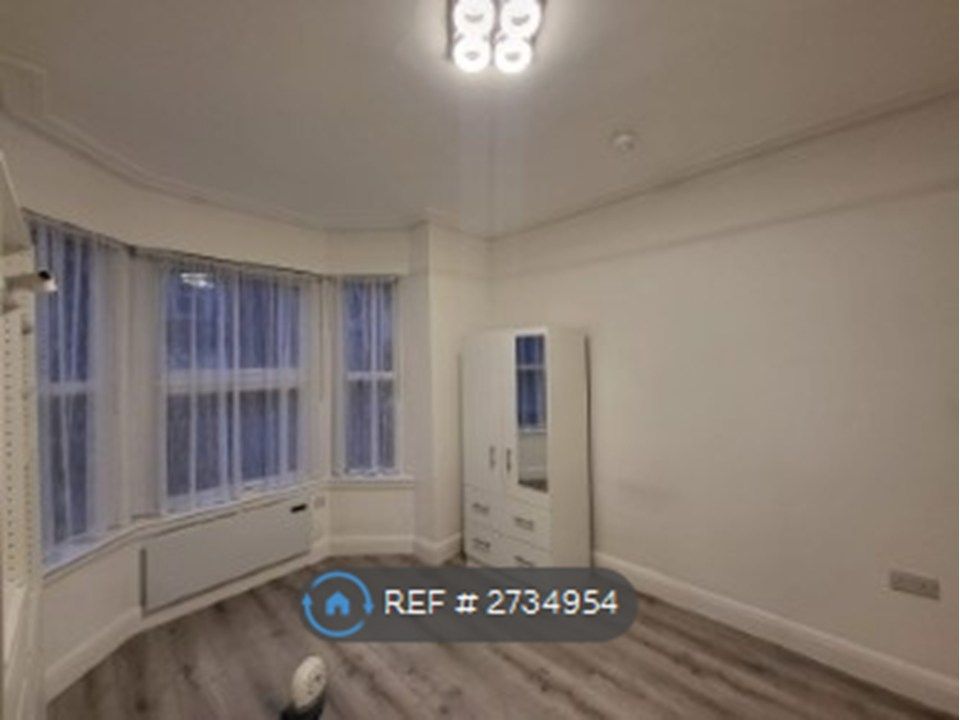 Property photo 2 of 4