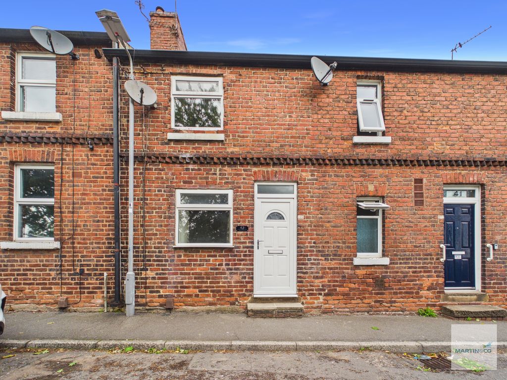 Property photo 1 of 16 Cam03394G0-Pr0553-Still018