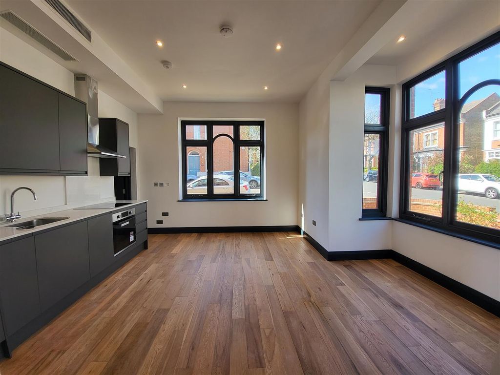 Property photo 2 of 6 Reception Room