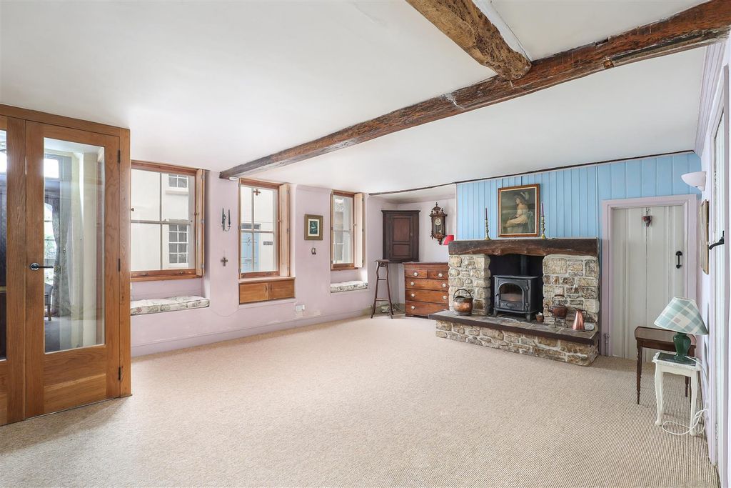 Property photo 2 of 20 Ph15_6444407.Jpg