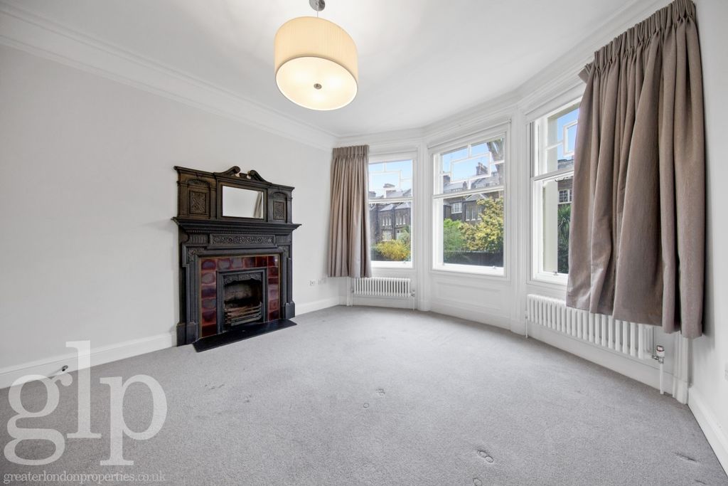 Property photo 2 of 17 997374
