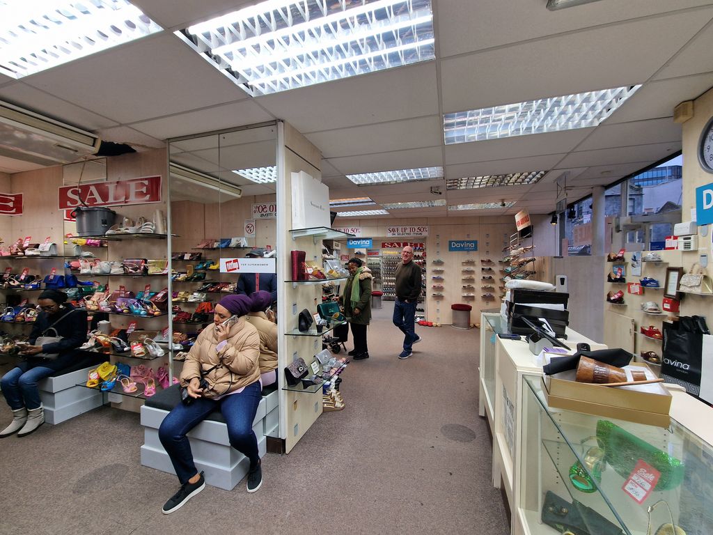 Property photo 3 of 5