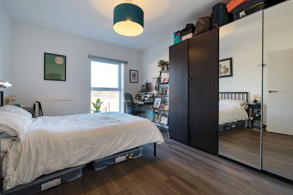 Property photo 2 of 7 Bedroom