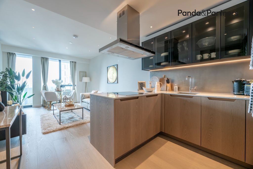 Property photo 3 of 13 Photo