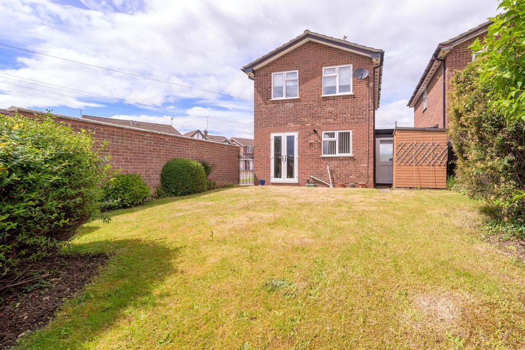 Property photo 2 of 9