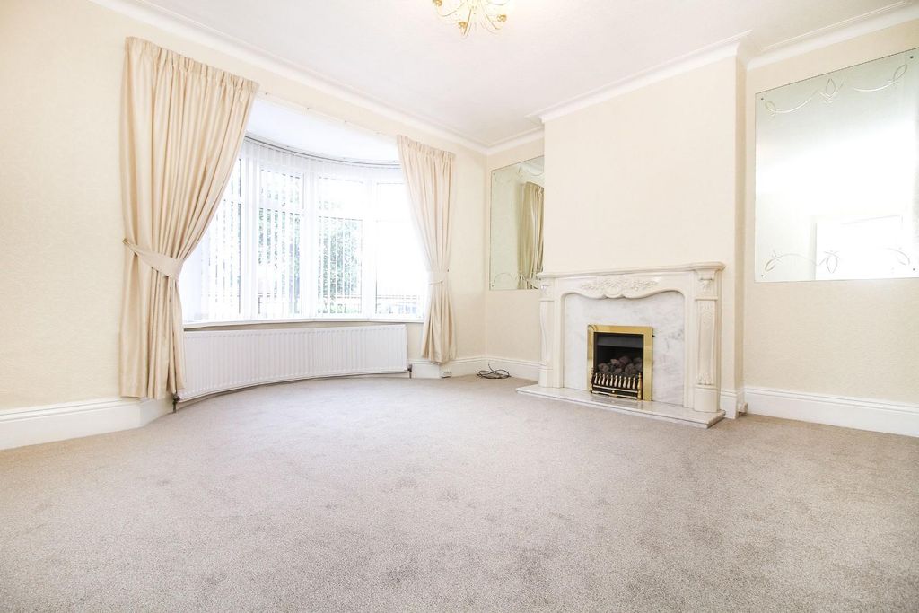 Property photo 3 of 21 3