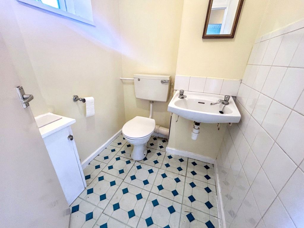 Property photo 3 of 14