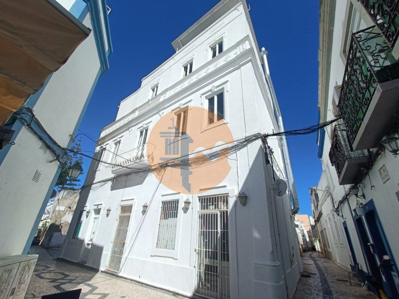 Property photo 1 of 30