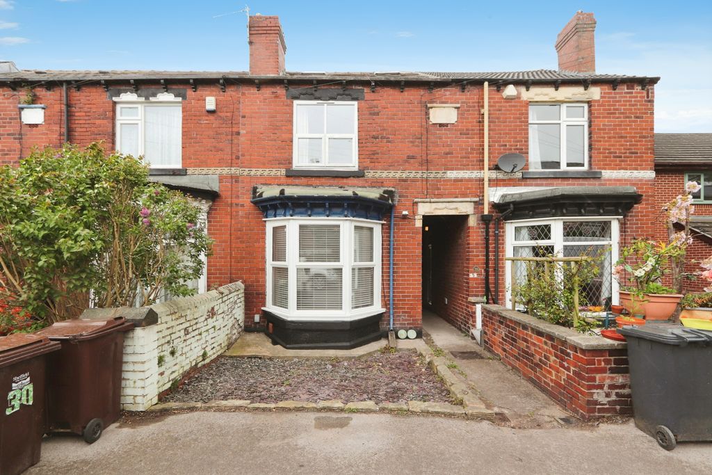 Property photo 1 of 15