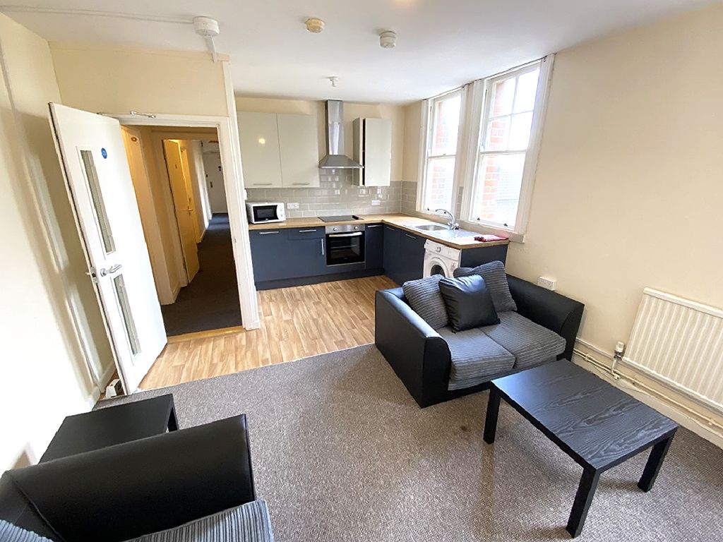 Property photo 2 of 18