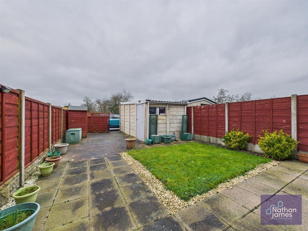 Property photo 2 of 16 Rear Garden