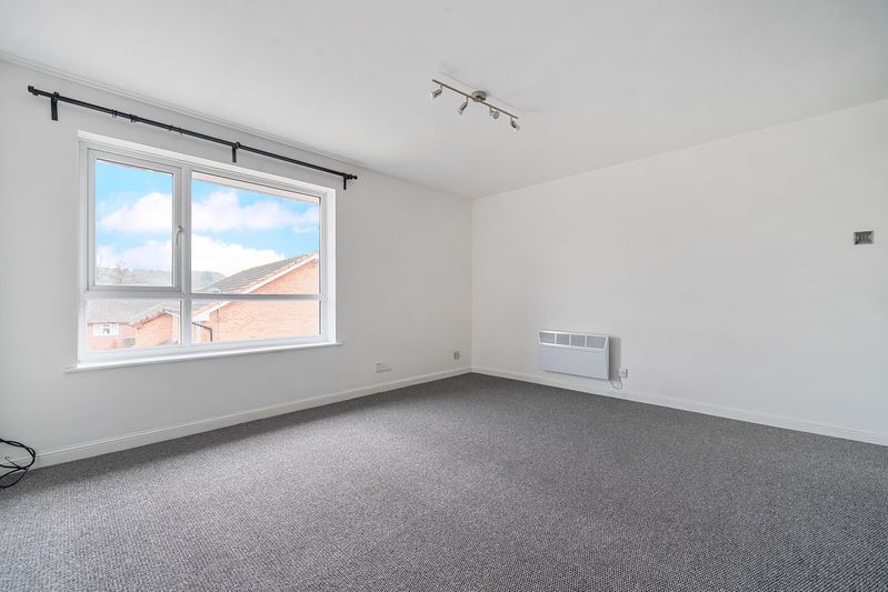 Property photo 3 of 12 Photo 10