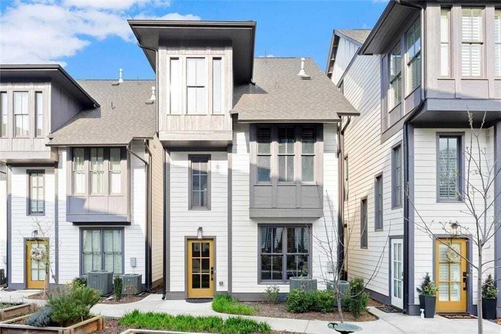 Property photo 1 of 31