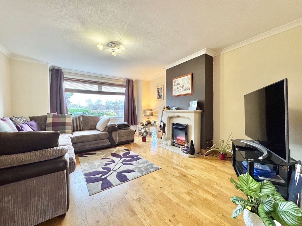 Property photo 2 of 29 Img_3295