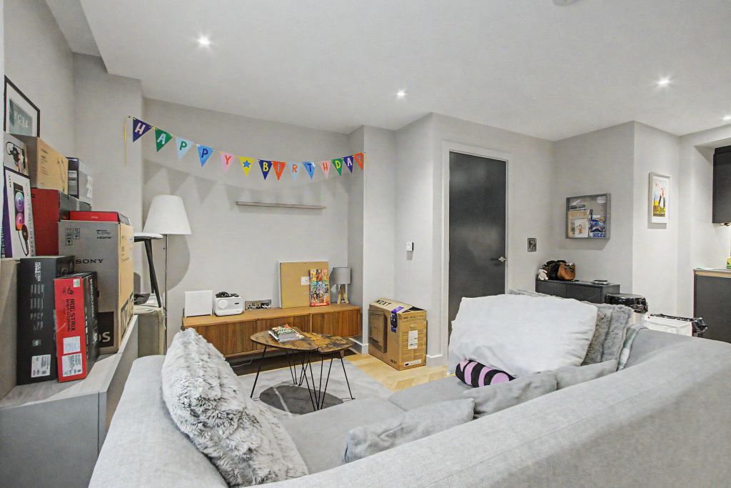 Property photo 3 of 29