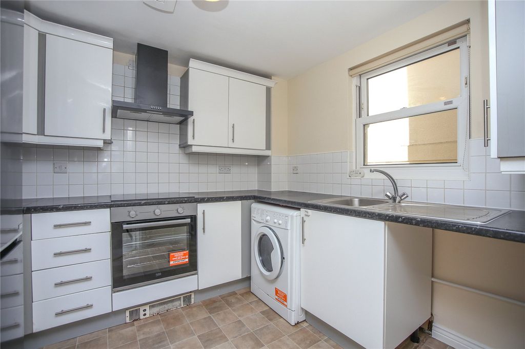Property photo 3 of 10 Picture No. 20