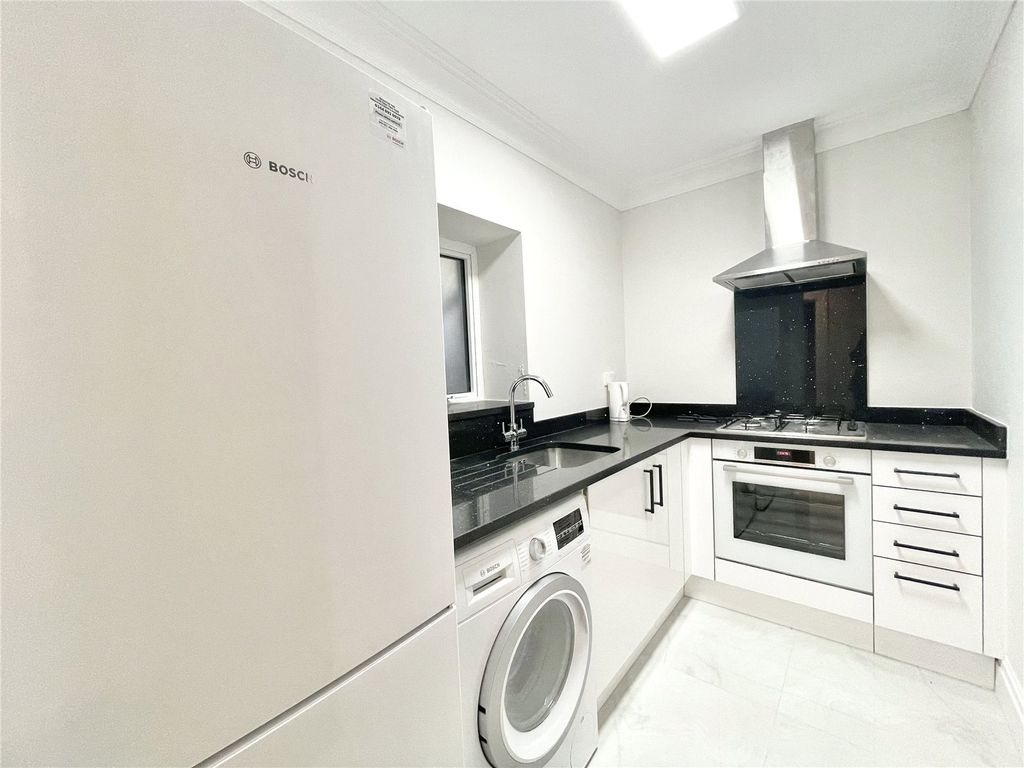 Property photo 2 of 8 Picture No. 05