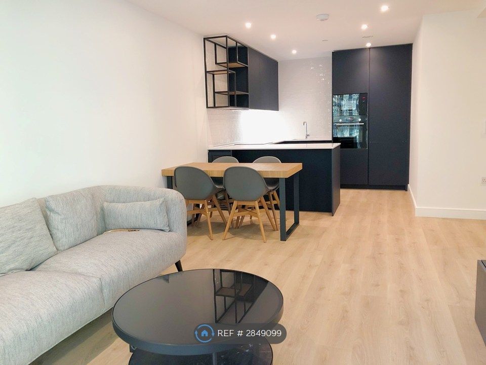 Property photo 3 of 15 Dinning Area