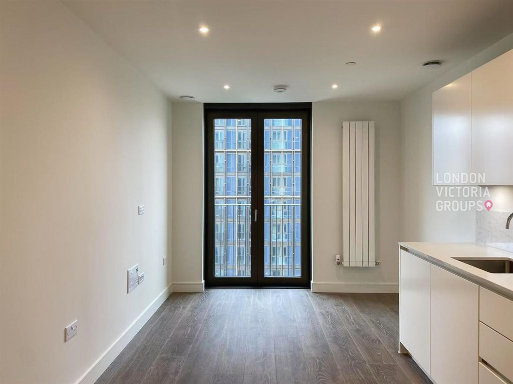 Property photo 3 of 10 1-3524.Jpg