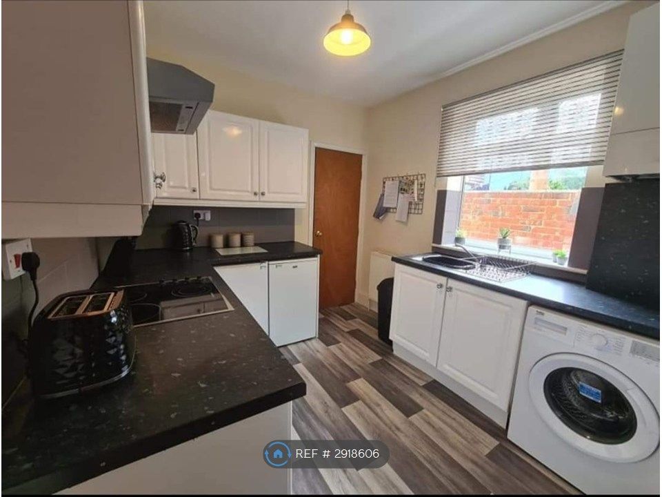 Property photo 3 of 4