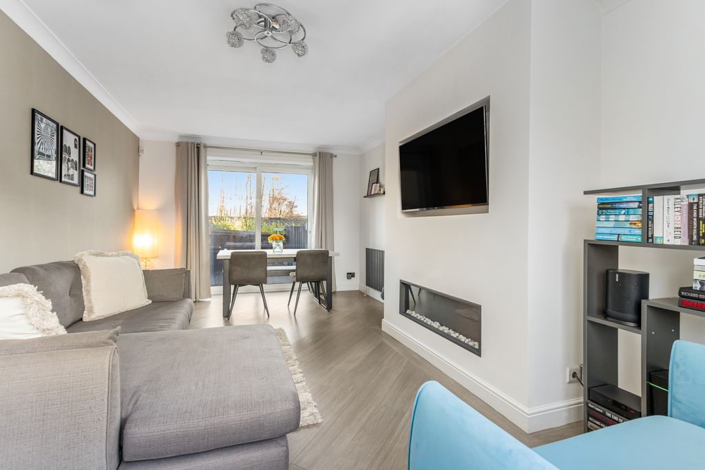 Property photo 2 of 15 Property Image 2