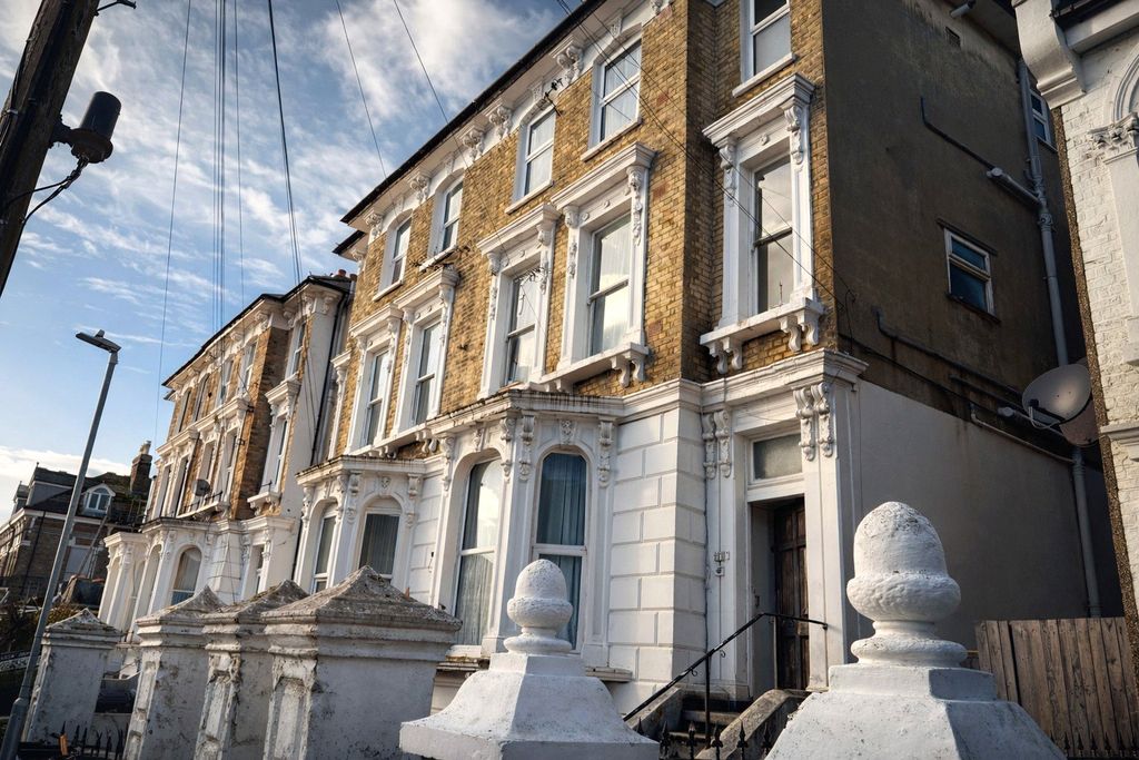 Property photo 1 of 5 Picture No. 03