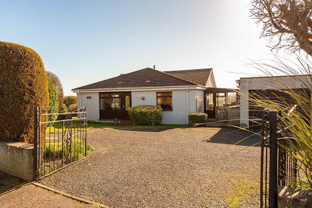 Property photo 1 of 25